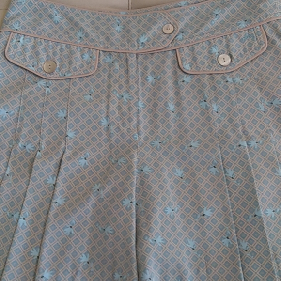 Izod Skort. - Picture 3 of 8